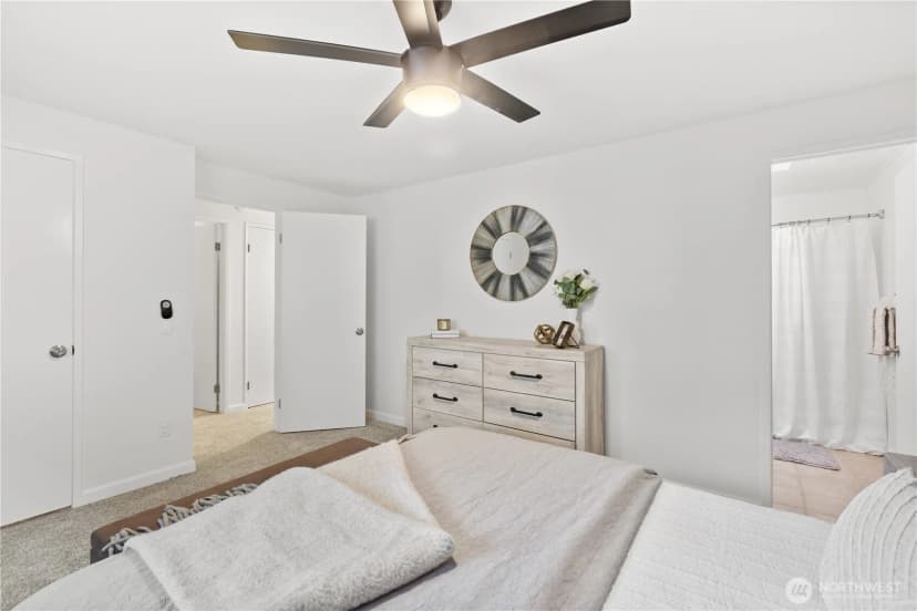 Property photo for 23404 8th Place W, Bothell photo 15