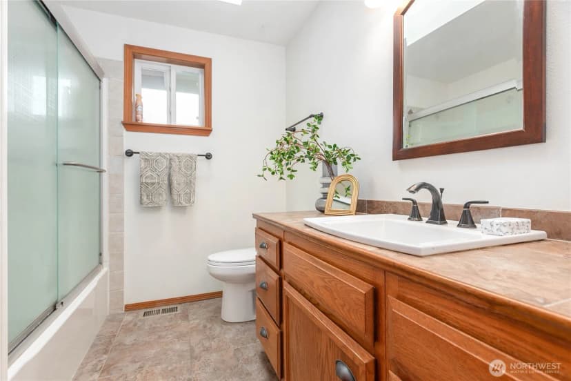 Property photo for 5112 104th Street Sw, Mukilteo photo 26