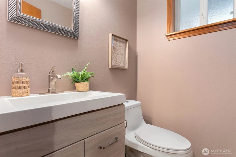 Property photo for 5112 104th Street Sw, Mukilteo photo 10