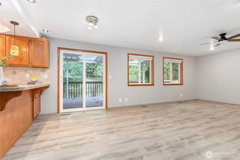 Property photo for 5112 104th Street Sw, Mukilteo photo 17