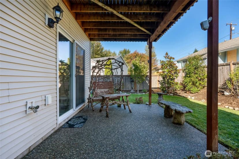 Property photo for 1403 Baker Avenue, Everett photo 31