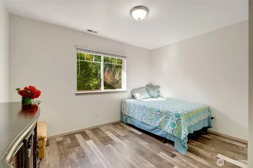 Property photo for 1403 Baker Avenue, Everett photo 28