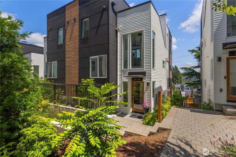 Property photo for 3418 A 23rd Avenue W, Seattle photo 34