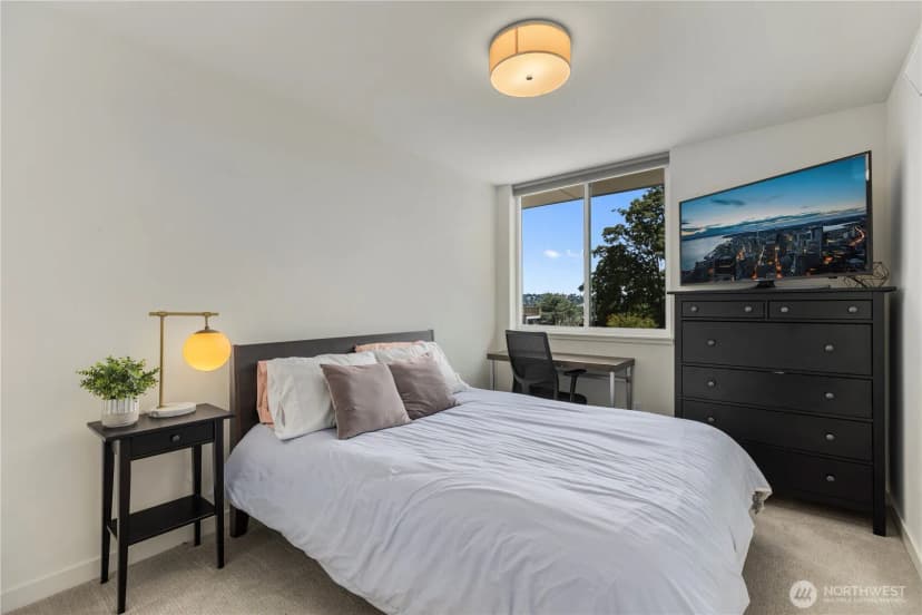 Property photo for 3418 A 23rd Avenue W, Seattle photo 19