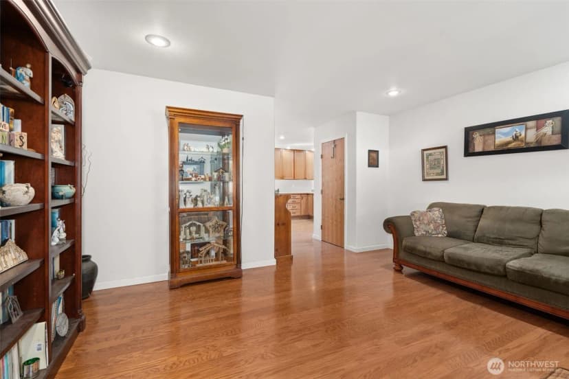 Property photo for 27 Otter Lane, Elma photo 6