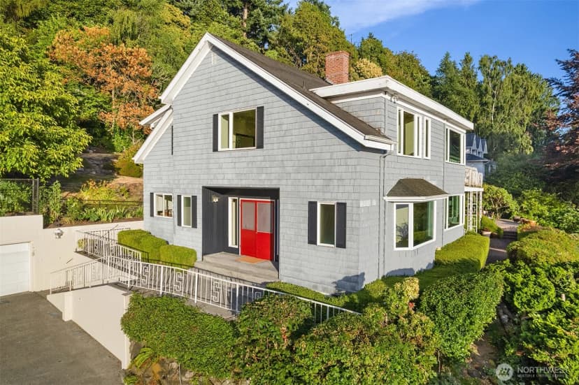 Property photo for 4400 Beach Drive Sw, Seattle photo 38