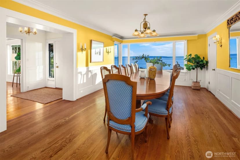 Property photo for 4400 Beach Drive Sw, Seattle photo 15