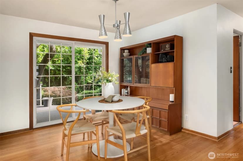Property photo for 10622 9th Avenue Nw, Seattle photo 15