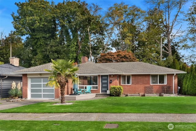 Property photo for 10622 9th Avenue Nw, Seattle