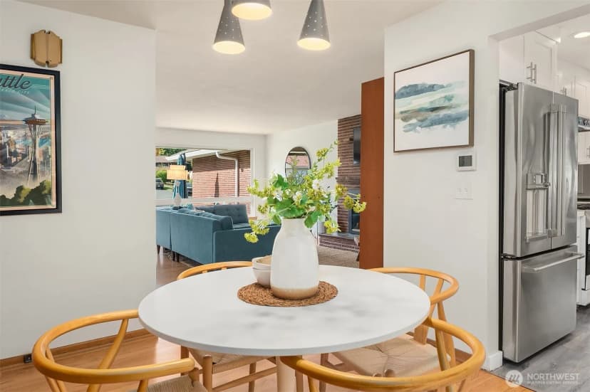 Property photo for 10622 9th Avenue Nw, Seattle photo 17