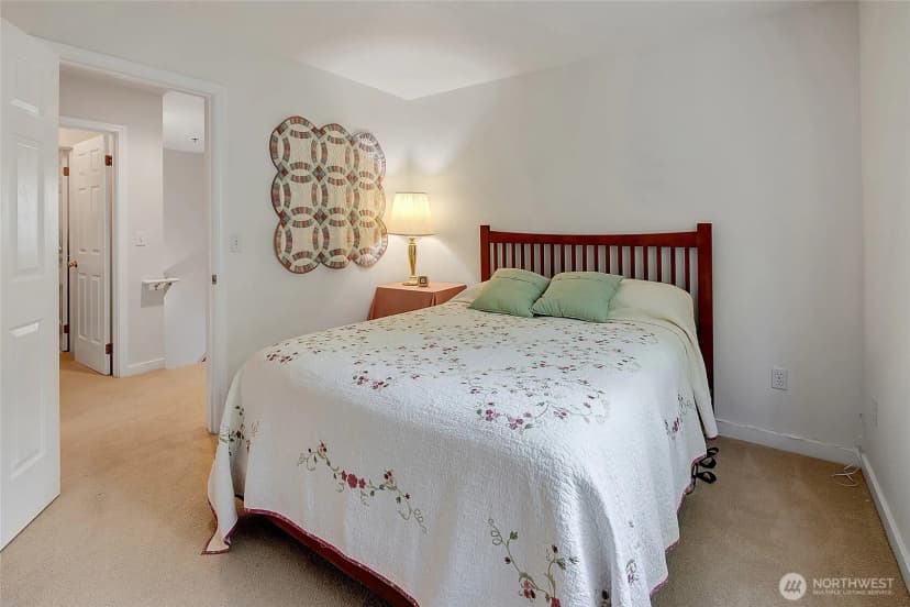 Property photo for 15929 67th Lane Ne #3, Kenmore photo 29