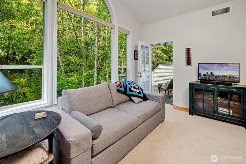 Property photo for 15929 67th Lane Ne #3, Kenmore photo 9
