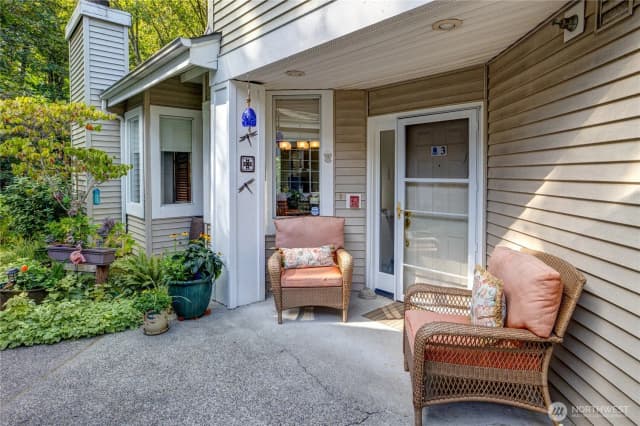 Property photo for 15929 67th Lane Ne #3, Kenmore photo 5