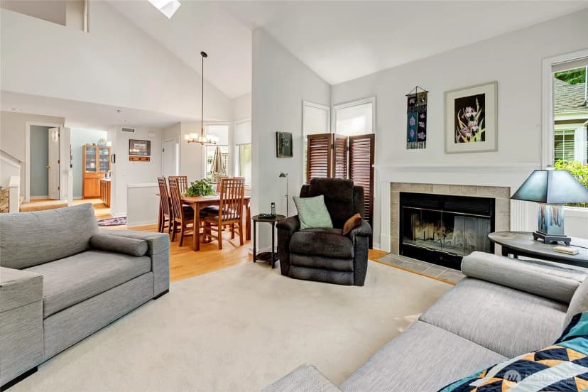 Property photo for 15929 67th Lane Ne #3, Kenmore photo 8
