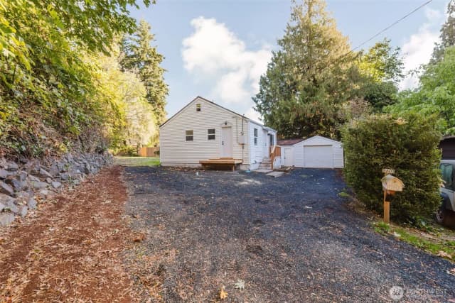 Property photo for 720 S Charleston Avenue, Bremerton