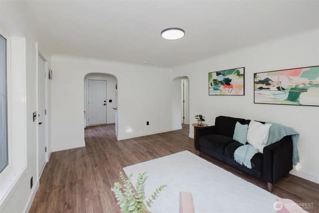 Property photo for 720 S Charleston Avenue, Bremerton photo 5
