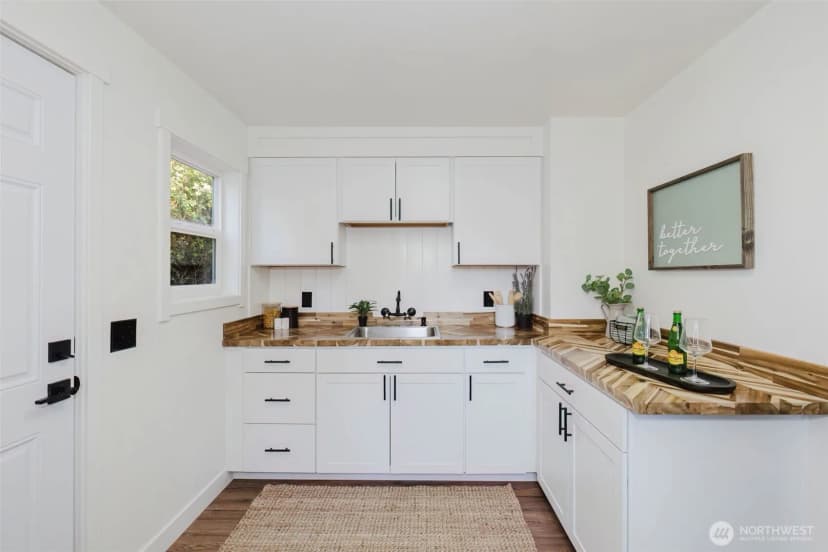 Property photo for 720 S Charleston Avenue, Bremerton photo 10
