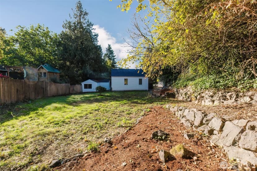 Property photo for 720 S Charleston Avenue, Bremerton photo 21