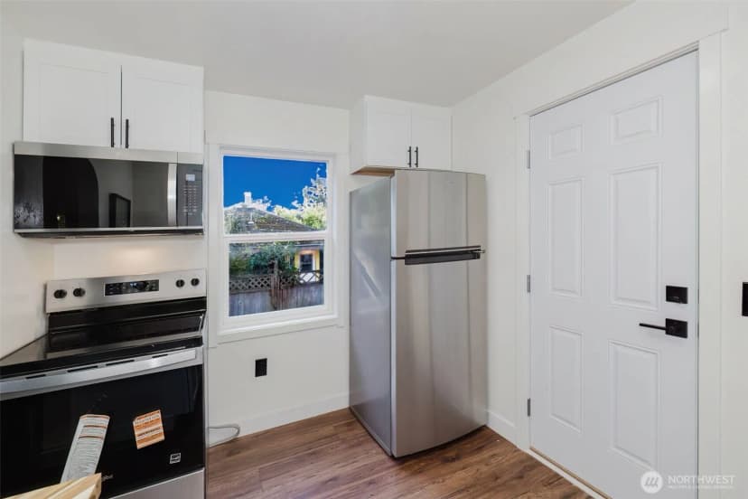 Property photo for 720 S Charleston Avenue, Bremerton photo 12