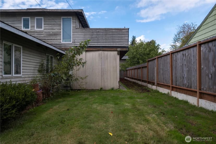 Property photo for 2640 S 128th Street, Burien photo 6