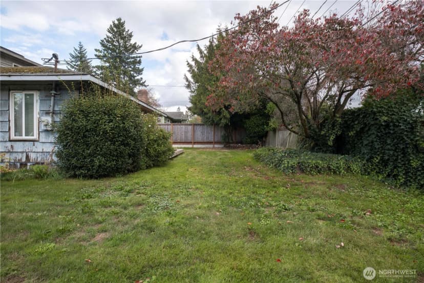 Property photo for 2640 S 128th Street, Burien photo 5