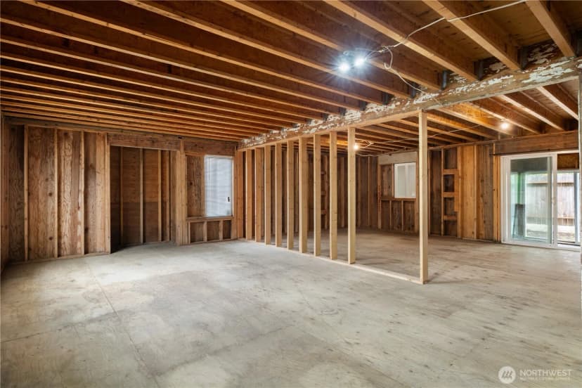 Property photo for 2640 S 128th Street, Burien photo 14