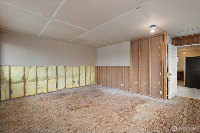 Property photo for 2640 S 128th Street, Burien photo 29