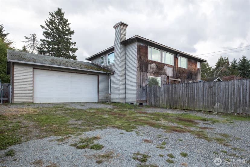 Property photo for 2640 S 128th Street, Burien