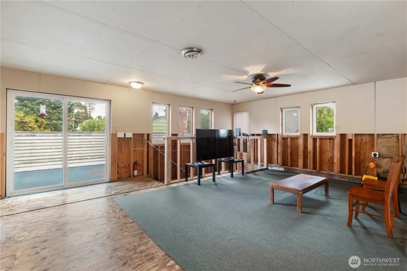 Property photo for 2640 S 128th Street, Burien photo 25