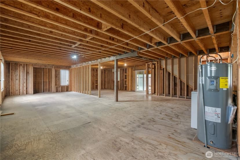 Property photo for 2640 S 128th Street, Burien photo 15