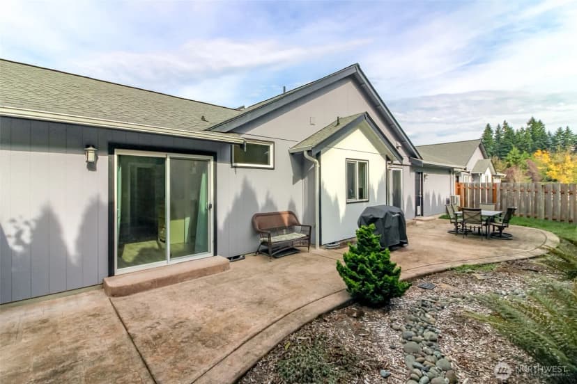 Property photo for 3220 20th Street Sw, Puyallup photo 25