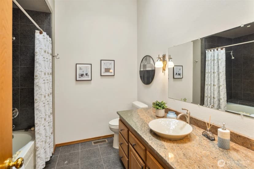 Property photo for 821 S 31st Street, Renton photo 16