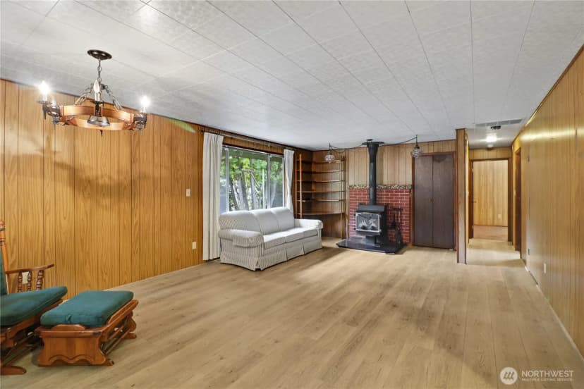 Property photo for 17042 Arborvitae Court Se, Yelm photo 7