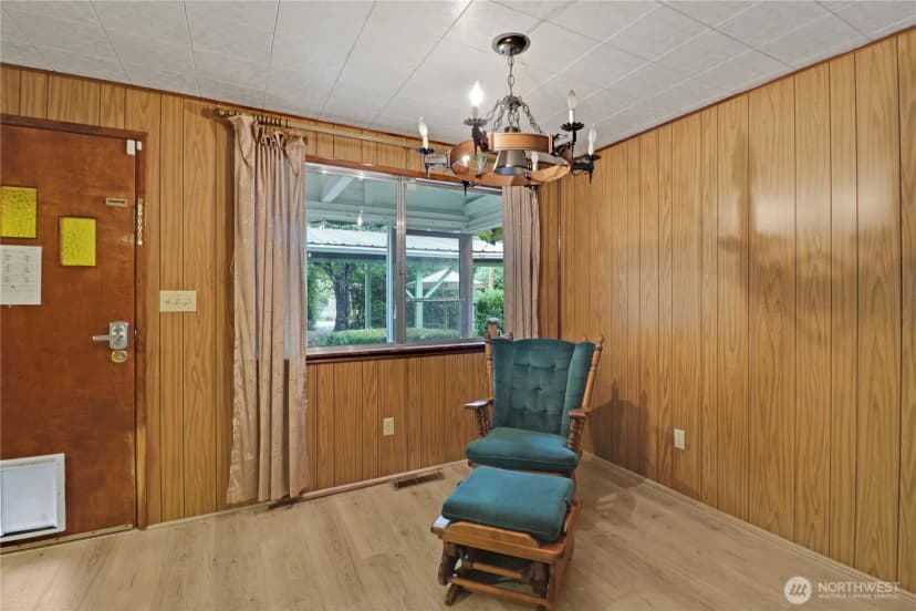 Property photo for 17042 Arborvitae Court Se, Yelm photo 8
