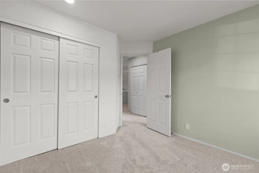 Property photo for 819 S 32nd St, Renton photo 28
