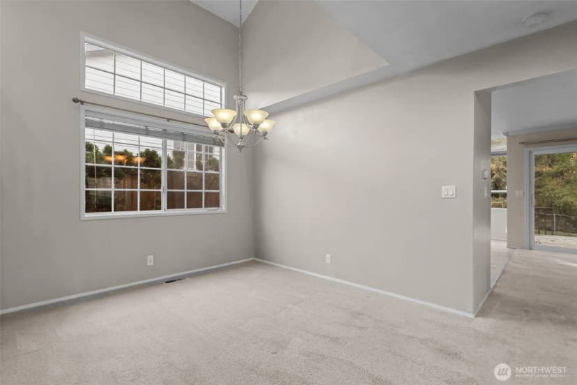 Property photo for 819 S 32nd St, Renton photo 8
