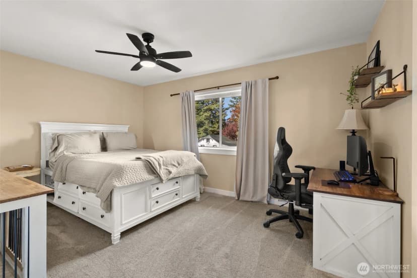 Property photo for 113 Ronge Street N, Roy photo 20