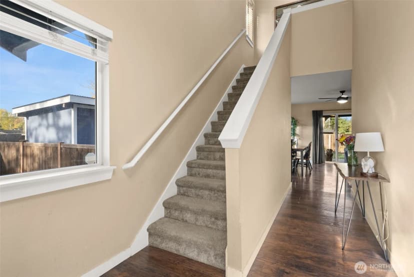 Property photo for 113 Ronge Street N, Roy photo 15