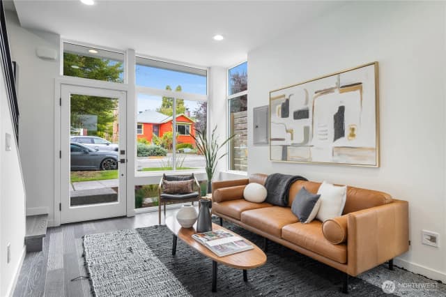 Property photo for 943 Nw 56th Street, Seattle photo 5