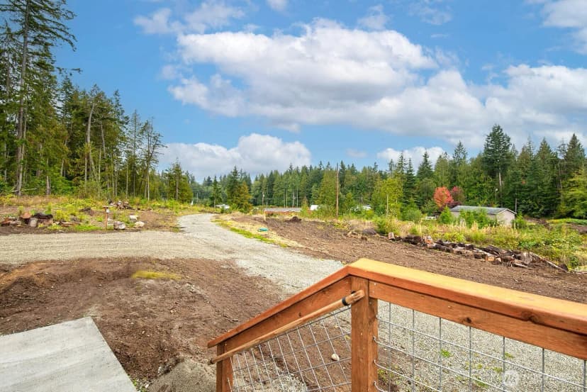 Property photo for 7203 126th Street Nw, Tulalip photo 3