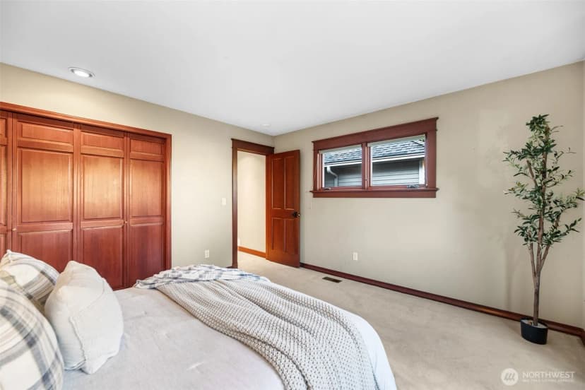 Property photo for 9925 Ne 197th Street, Bothell photo 26
