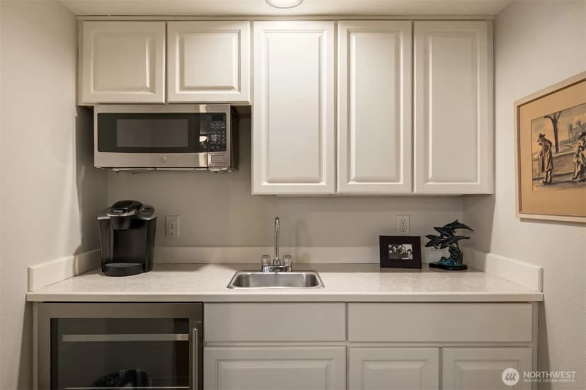 Property photo for 1268 Parkside Drive E, Seattle photo 24