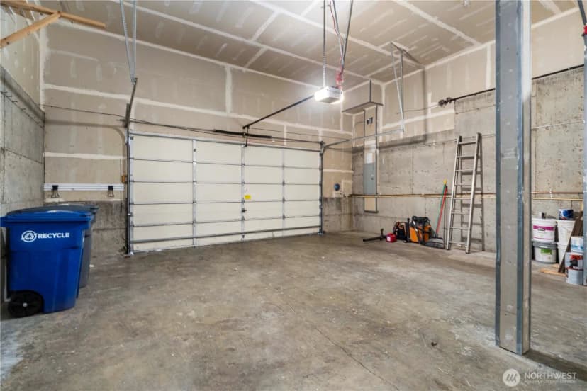 Property photo for 13827 Macadam Road S, Tukwila photo 26