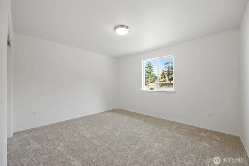 Property photo for 15077 S 5th Street, Dayton photo 18