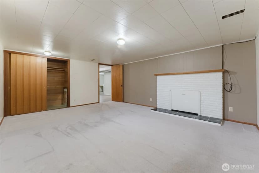 Property photo for 1720 E Street, Lynden photo 30