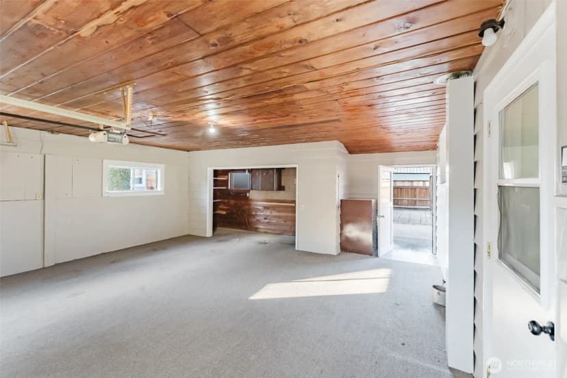 Property photo for 1720 E Street, Lynden photo 34