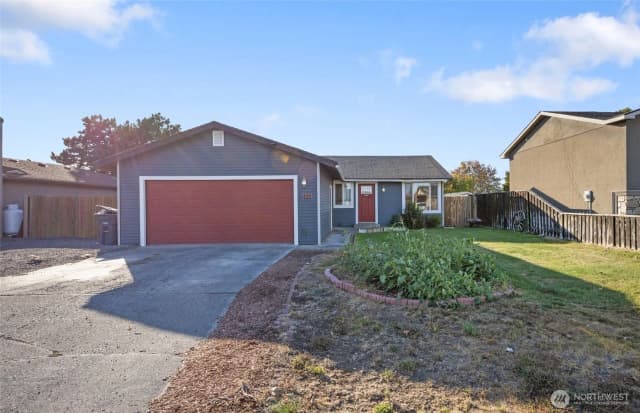 Property photo for 425 N Desdemona Avenue, Othello photo 2