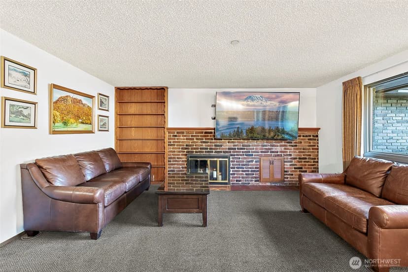 Property photo for 19815 95th Avenue S, Renton photo 6