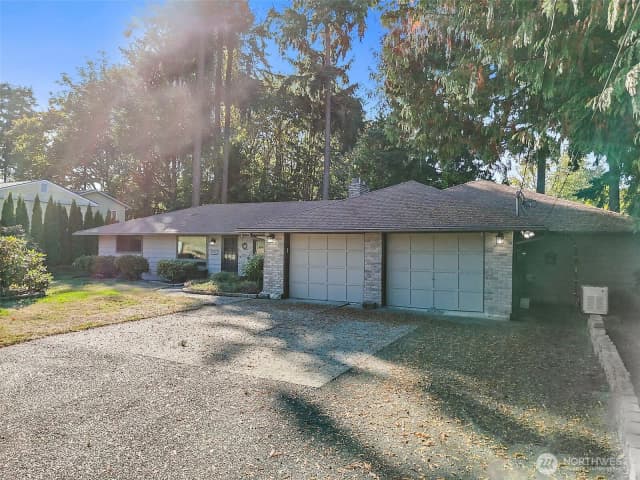 Property photo for 19815 95th Avenue S, Renton photo 3