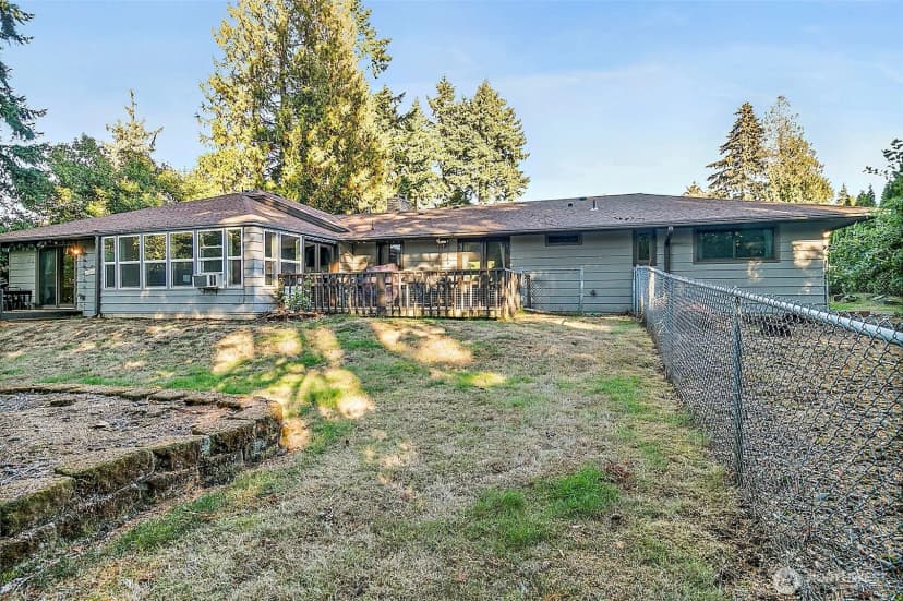 Property photo for 19815 95th Avenue S, Renton photo 34
